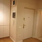 Feel Apartamento Tirana