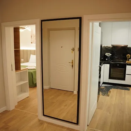 Feel Apartment *