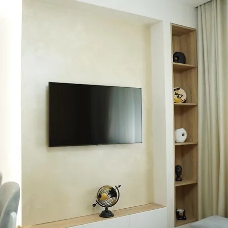 Apartment Feel *